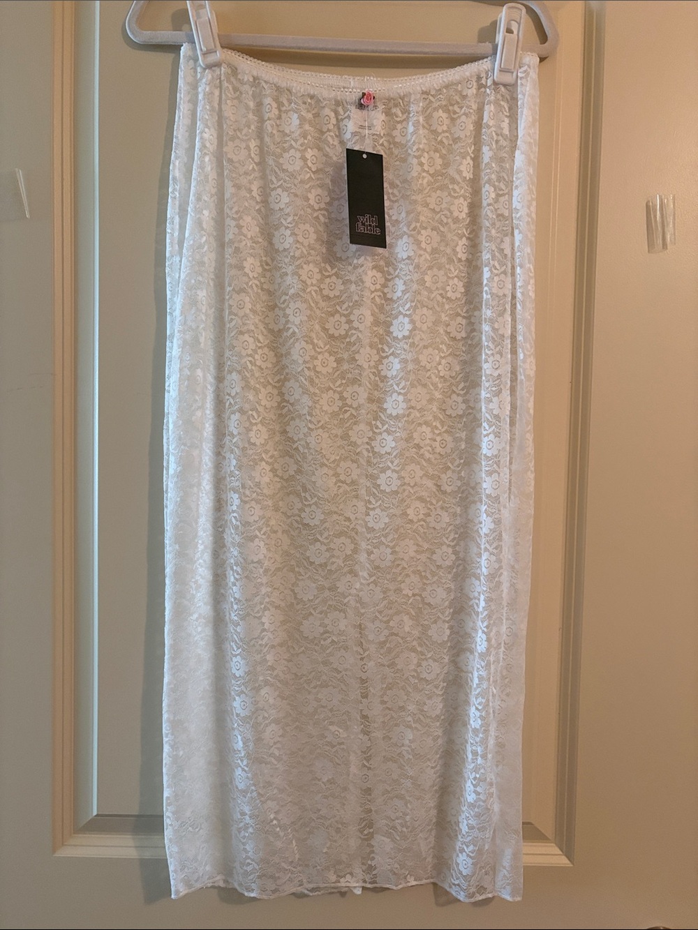 NWT Women’s Swim Cover-up Skirt White Lace Size Medium 8-10 Maxi